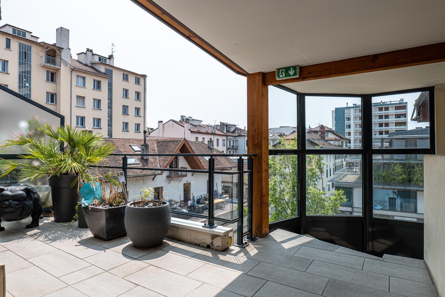 Carnot Duplex, Spacieux 3 Pieces Avec 2 Chambres Sur Les Rue Pietonnes Annecy Dış mekan fotoğraf